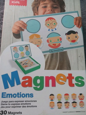 Magnetic emotions board like new for children's education