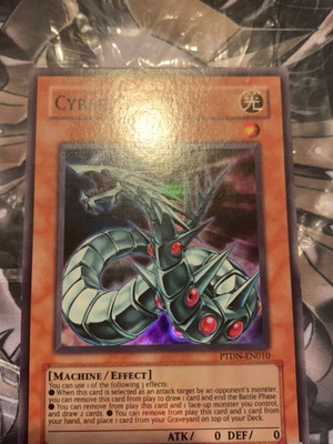 Cyber Valley Yu-Gi-Oh! card like new, vintage