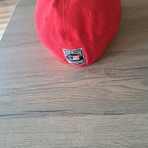 Cooperstown Collection sports cap new, size L, red