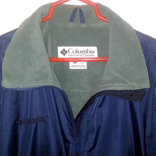 Columbia jacket unisex size L like new, blue, fleece lining