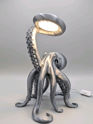 Octapus lamp silver like new with USB led and switch