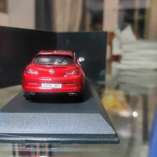 Opel Astra OPC 1/43 new with slight tears on packaging