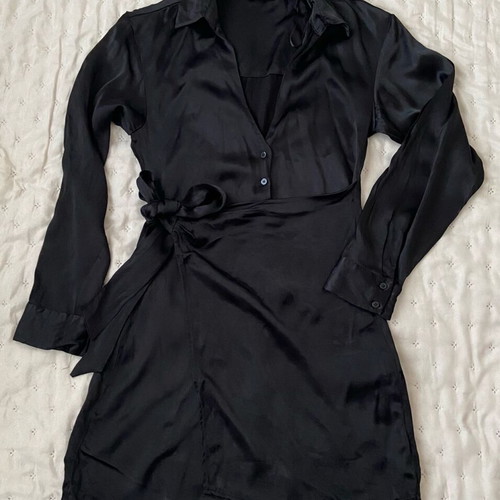 Zara Black Satin Effect Wrap Mini Dress Used, Size S