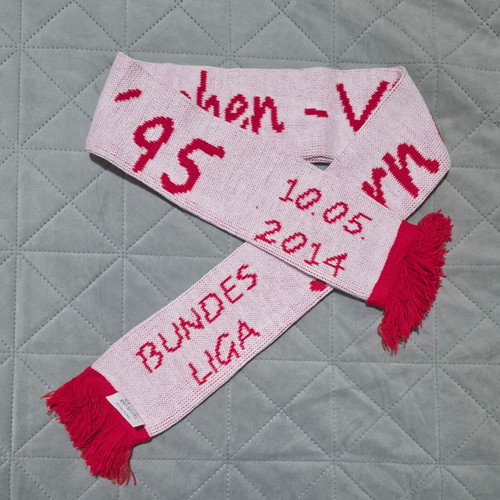 Retro fan scarf FC Bayern München vs VfB Stuttgart like new