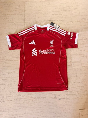 Liverpool Home Jersey 2025/26 Καινούργιο, Μέγεθος Medium