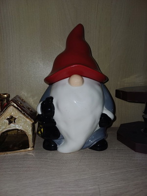 Gnome decorative with storage space, new