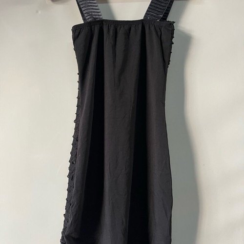 Nightdress new, size S, black with small strap unraveling
