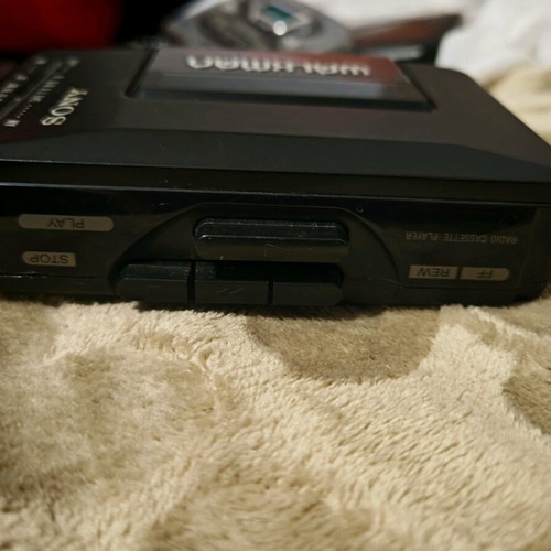 Sony Walkman wm-f2015 with defect, refurbished