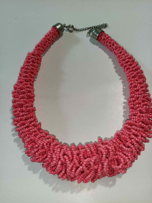 Vintage necklace made of small pink beads like new