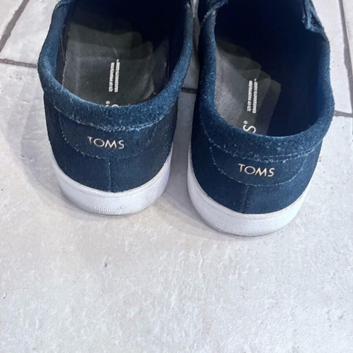 Toms men's black suede shoes like new