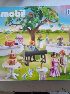 Playmobil 9228 Wedding Reception like new