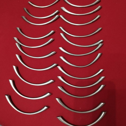 Silver handles used, pack of 22 pieces