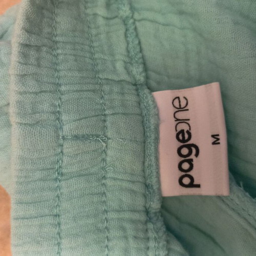Mint color wide pants size M