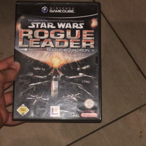 Starwars Rogue Leader Nintendo GameCube like new, complete with manual
