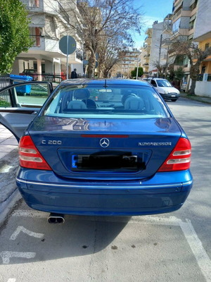 Mercedes Benz C200 Compressor Elegance 2003 μεταχειρισμένο, μπλε