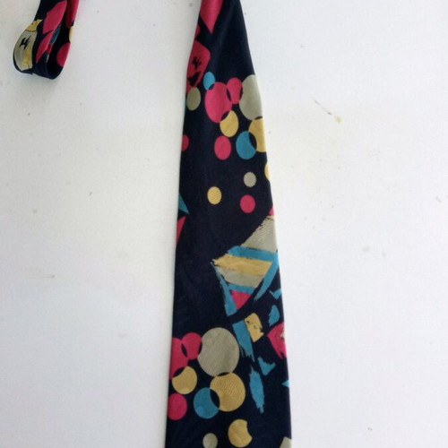 Vintage silk tie 100% silk like new, colorful abstract pattern