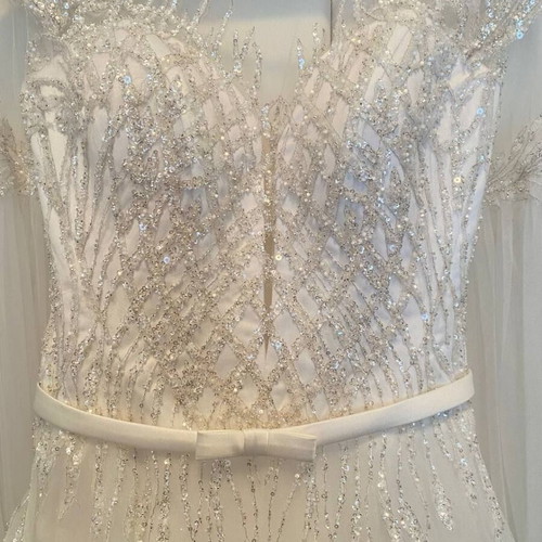 Wedding dress princess style like new, white and beige, sizes M-L