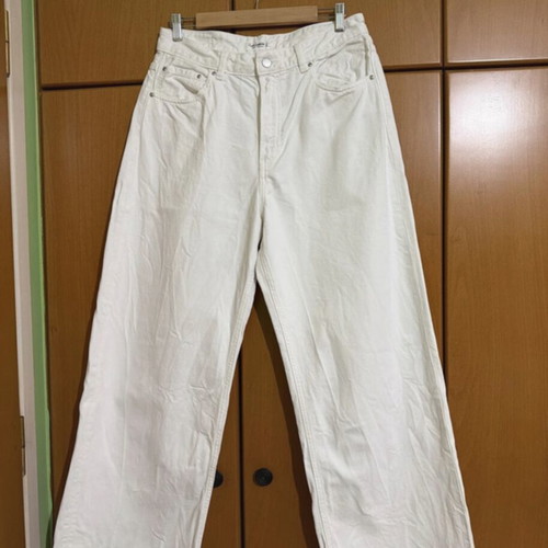White baggy jeans Pull & Bear like new, size L