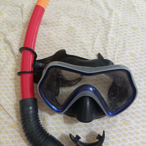 Children's snorkeling mask used, no snorkel