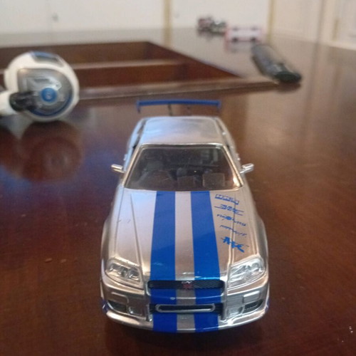 Nissan Skyline GT R toy car used, scale 1:32