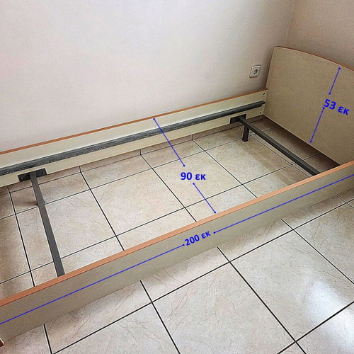 DROMEAS Bed with Mattress and Protective Cover like new, 200x100 cm