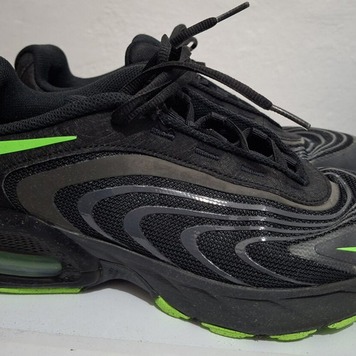 Nike Air Max Fire men's shoes size 44 like new, black and green
