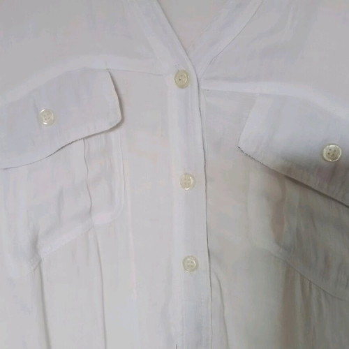 White blouse like new, size 5, h.valencia