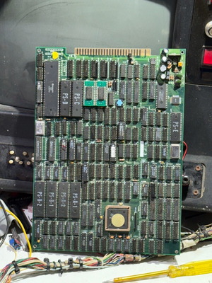 Punisher bootleg pcb used Capcom 1993