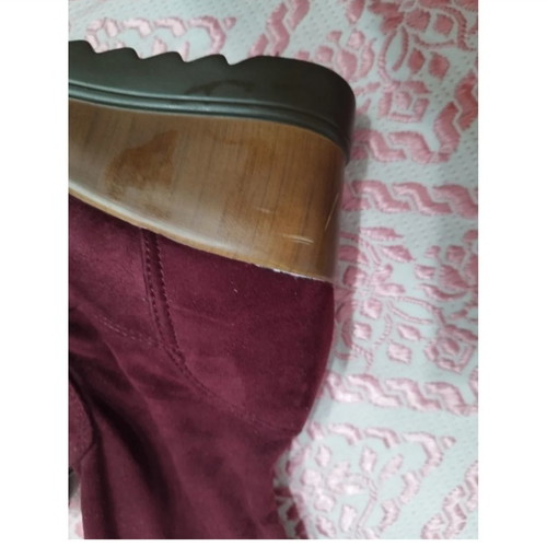 Burgundy suede boots Fullah Sugah used, size 38