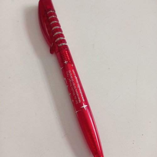 Moulin Rouge pen new
