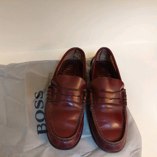 Sea and City leather burgundy loafers used size 36