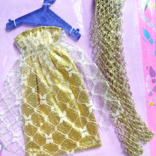 Sindy Disco Mixer & Makin'Waves Collection plage doll clothes pack of 3 new