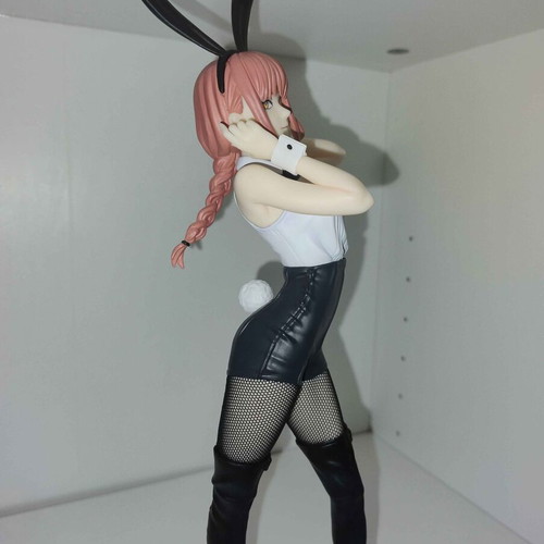 Makima Chainsaw Man BiCute Bunnies figure by FuRyu, 30 cm