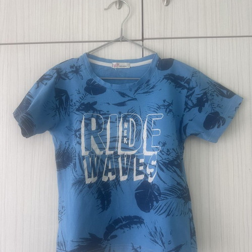 NEK Kids Wear Ride Waves T-shirt like new, size 5 (110cm)