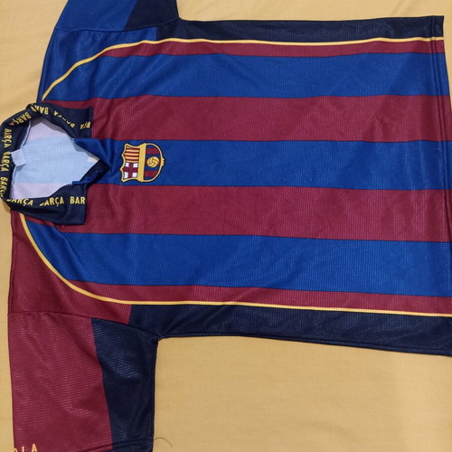 Barcelona Saviola Large Shirt like new, official replica