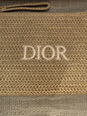 Dior limited summer pouch нова, бежова