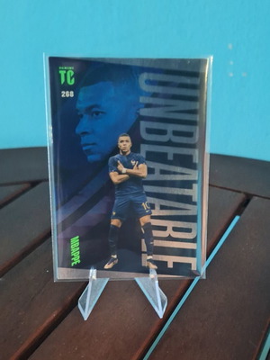 Mbappe Unbeatable Panini Top Class 2025 card like new