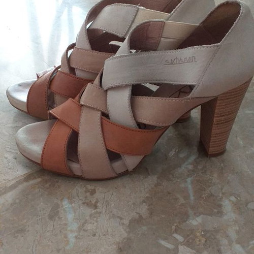 Shoes used, size 38, beige, ideal for spring and autumn