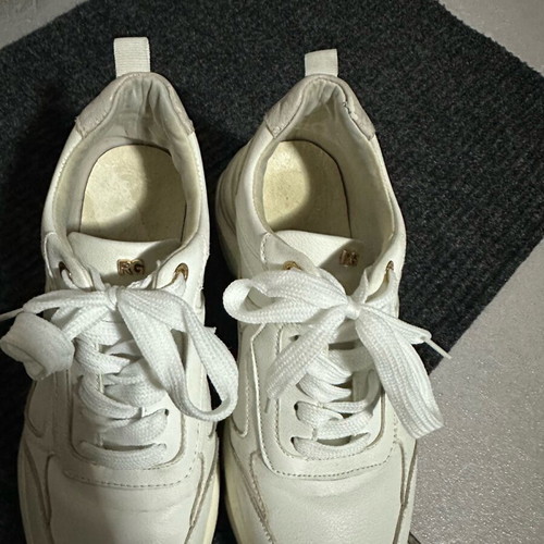 Renato Garini sneakers size 37 like new, white with beige details