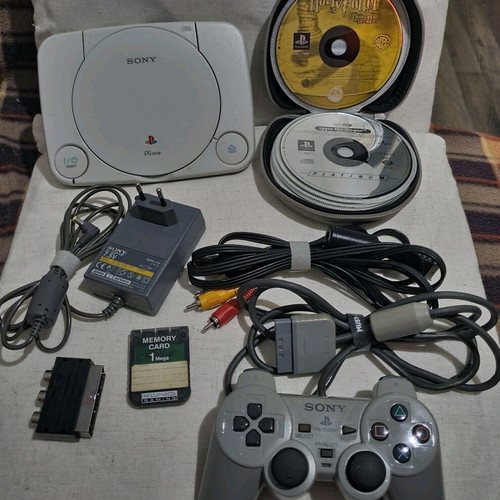 PlayStation One used with 10 games and controller