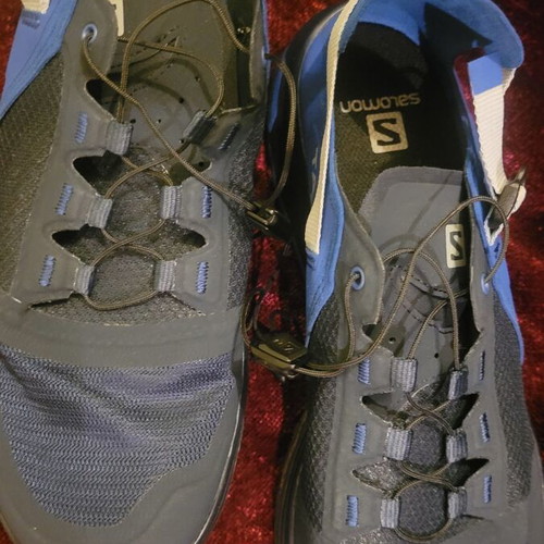 Salomon amphibious sandals size 44.5 new, blue