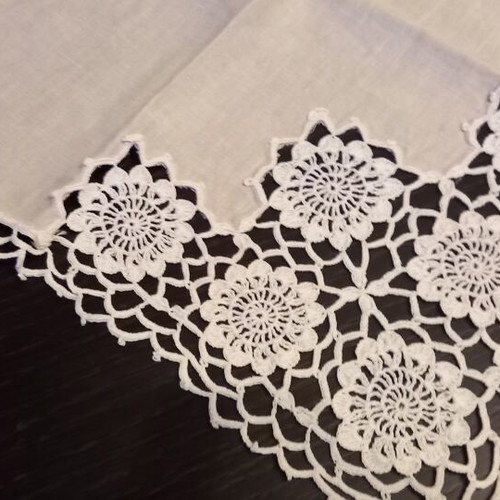 Beige handmade table napkins set of 7 like new
