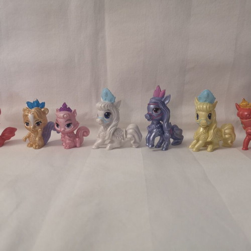 Animal figures used, pack of 7 pieces