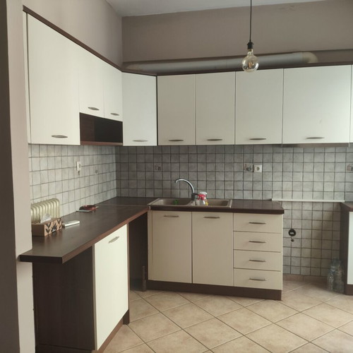 Kitchen cabinets like new with sink and faucet, bakelite wood