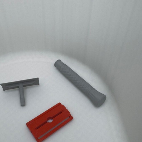 3D Safety Razor like new for traditional shaving