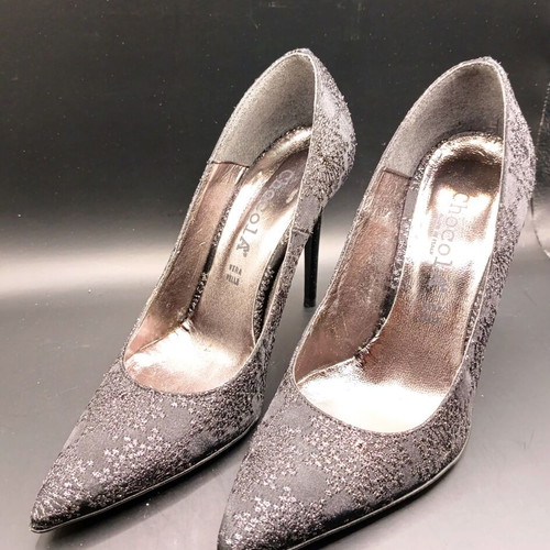 Italian pumps new size 37, 10 cm heel, black with silver details