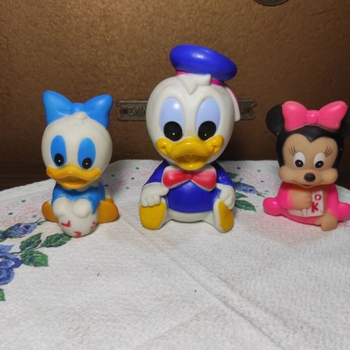Set of 3 used ARCO Walt Disney (1984) baby figurines Donald, Minnie and Daisy Duck