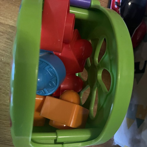 Musical Snail Fisher-Price used with songs and shapes