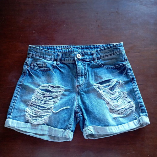 Denim shorts Namaste used with rips, size 27