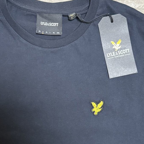 Lyle and Scott T-shirt new, size S